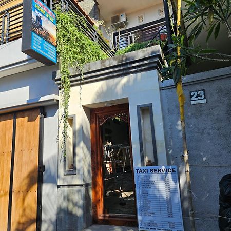 Suwardika Homestay & Dormitory Sanur Екстериор снимка