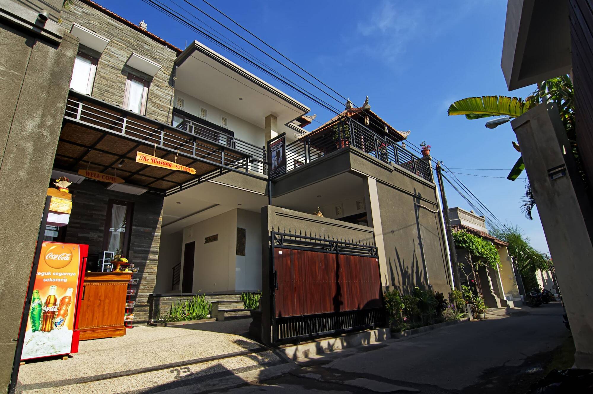 Suwardika Homestay & Dormitory Sanur Екстериор снимка
